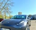 Серый Тесла Модель 3, объемом двигателя 0 л и пробегом 115 тыс. км за 23300 $, фото 4 на Automoto.ua
