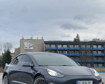 Серый Тесла Модель 3, объемом двигателя 0 л и пробегом 119 тыс. км за 18500 $, фото 2 на Automoto.ua