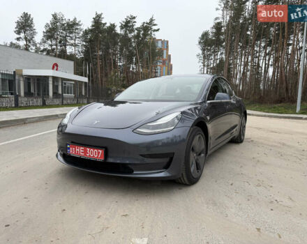 Серый Тесла Модель 3, объемом двигателя 0 л и пробегом 135 тыс. км за 16999 $, фото 17 на Automoto.ua