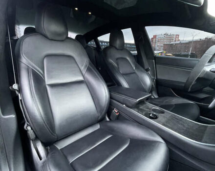 Серый Тесла Модель 3, объемом двигателя 0 л и пробегом 117 тыс. км за 18700 $, фото 14 на Automoto.ua