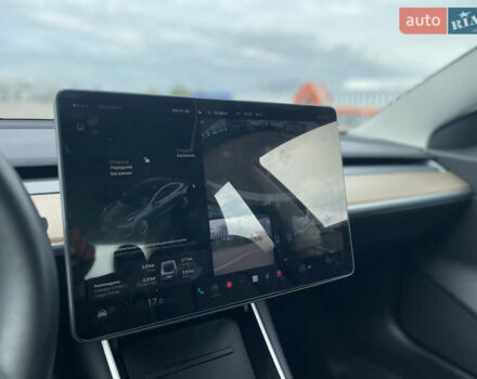 Сірий Тесла Модель 3, об'ємом двигуна 0 л та пробігом 52 тис. км за 19999 $, фото 11 на Automoto.ua