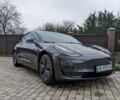 Серый Тесла Модель 3, объемом двигателя 0 л и пробегом 68 тыс. км за 23500 $, фото 4 на Automoto.ua