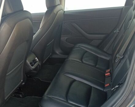 Серый Тесла Модель 3, объемом двигателя 0 л и пробегом 197 тыс. км за 15999 $, фото 9 на Automoto.ua