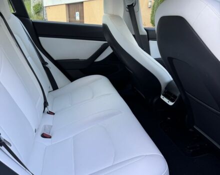 Сірий Тесла Модель 3, об'ємом двигуна 0 л та пробігом 126 тис. км за 21000 $, фото 9 на Automoto.ua