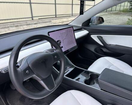 Сірий Тесла Модель 3, об'ємом двигуна 0 л та пробігом 78 тис. км за 18700 $, фото 4 на Automoto.ua
