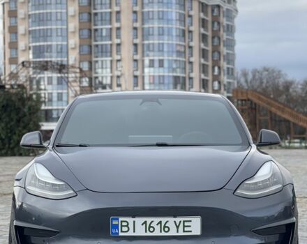 Серый Тесла Модель 3, объемом двигателя 0 л и пробегом 119 тыс. км за 18500 $, фото 1 на Automoto.ua