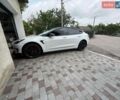 Серый Тесла Модель 3, объемом двигателя 0 л и пробегом 55 тыс. км за 20000 $, фото 4 на Automoto.ua