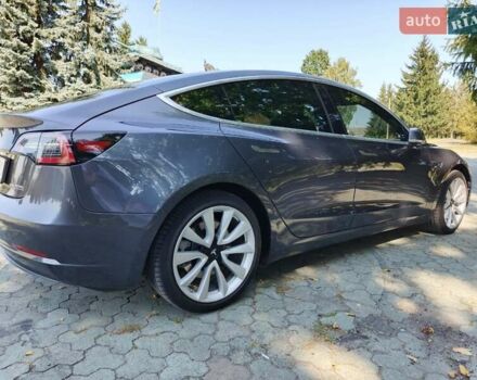 Серый Тесла Модель 3, объемом двигателя 0 л и пробегом 199 тыс. км за 16500 $, фото 4 на Automoto.ua