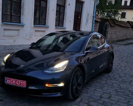 Сірий Тесла Модель 3, об'ємом двигуна 0 л та пробігом 196 тис. км за 18500 $, фото 1 на Automoto.ua