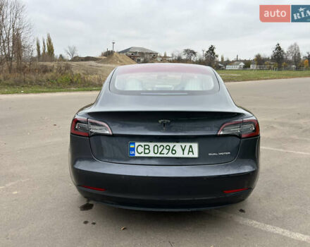 Сірий Тесла Модель 3, об'ємом двигуна 0 л та пробігом 110 тис. км за 20000 $, фото 4 на Automoto.ua