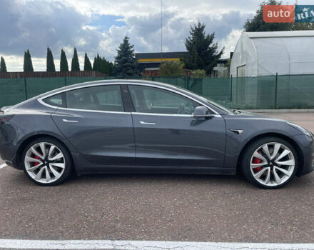 Сірий Тесла Модель 3, об'ємом двигуна 0 л та пробігом 52 тис. км за 19999 $, фото 6 на Automoto.ua