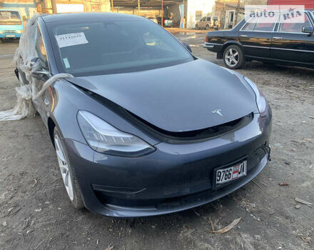 Сірий Тесла Модель 3, об'ємом двигуна 0 л та пробігом 15 тис. км за 19950 $, фото 1 на Automoto.ua