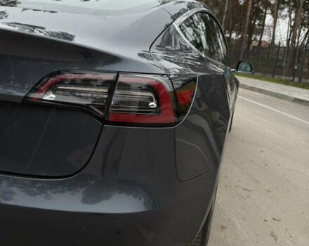 Серый Тесла Модель 3, объемом двигателя 0 л и пробегом 135 тыс. км за 16999 $, фото 34 на Automoto.ua