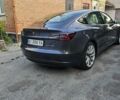 Серый Тесла Модель 3, объемом двигателя 0 л и пробегом 155 тыс. км за 21300 $, фото 3 на Automoto.ua