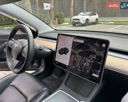 Сірий Тесла Модель 3, об'ємом двигуна 0 л та пробігом 62 тис. км за 17400 $, фото 21 на Automoto.ua