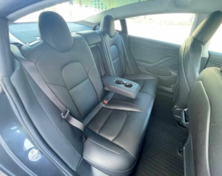 Сірий Тесла Модель 3, об'ємом двигуна 0 л та пробігом 50 тис. км за 9900 $, фото 10 на Automoto.ua