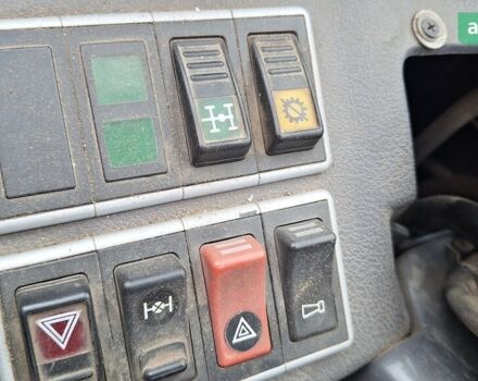 Сірий Тесла Модель 3, об'ємом двигуна 0 л та пробігом 120 тис. км за 17999 $, фото 12 на Automoto.ua