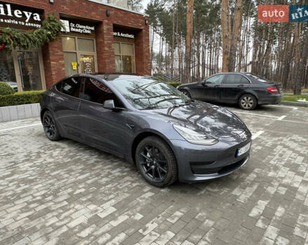 Сірий Тесла Модель 3, об'ємом двигуна 0 л та пробігом 62 тис. км за 17400 $, фото 9 на Automoto.ua