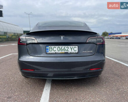 Сірий Тесла Модель 3, об'ємом двигуна 0 л та пробігом 52 тис. км за 19999 $, фото 4 на Automoto.ua
