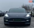 Серый Тесла Модель 3, объемом двигателя 0 л и пробегом 158 тыс. км за 20490 $, фото 4 на Automoto.ua