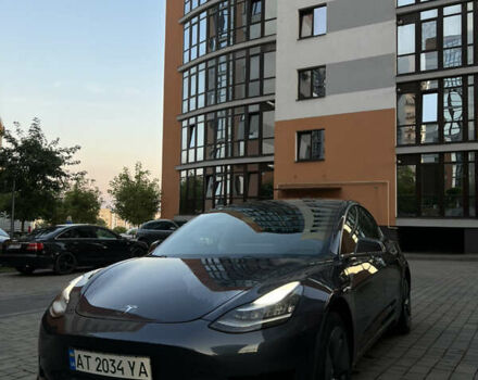 Серый Тесла Модель 3, объемом двигателя 0 л и пробегом 141 тыс. км за 18000 $, фото 7 на Automoto.ua