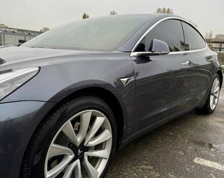 Серый Тесла Модель 3, объемом двигателя 0 л и пробегом 63 тыс. км за 20500 $, фото 8 на Automoto.ua