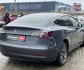 Серый Тесла Модель 3, объемом двигателя 0 л и пробегом 126 тыс. км за 20490 $, фото 3 на Automoto.ua