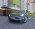 Серый Тесла Модель 3, объемом двигателя 0 л и пробегом 196 тыс. км за 14590 $, фото 1 на Automoto.ua