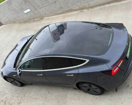 Тесла Модель 3 2019 в Тернополе на Automoto.ua Серый Тесла Модель 3, объемом двигателя 0 л и пробегом 125 тыс. км за 19900 $, фото 4 на Automoto.ua