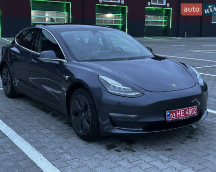 Серый Тесла Модель 3, объемом двигателя 0 л и пробегом 217 тыс. км за 14999 $, фото 2 на Automoto.ua