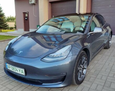 Сірий Тесла Модель 3, об'ємом двигуна 0 л та пробігом 63 тис. км за 20500 $, фото 1 на Automoto.ua