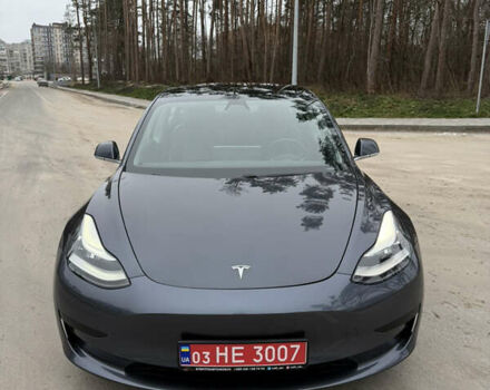 Серый Тесла Модель 3, объемом двигателя 0 л и пробегом 135 тыс. км за 16999 $, фото 8 на Automoto.ua