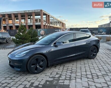Сірий Тесла Модель 3, об'ємом двигуна 0 л та пробігом 207 тис. км за 16500 $, фото 8 на Automoto.ua