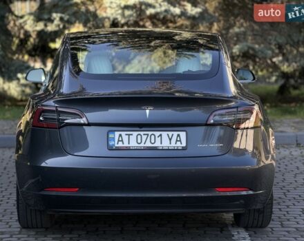 Сірий Тесла Модель 3, об'ємом двигуна 0 л та пробігом 90 тис. км за 19300 $, фото 3 на Automoto.ua