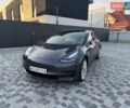 Серый Тесла Модель 3, объемом двигателя 0 л и пробегом 99 тыс. км за 17700 $, фото 1 на Automoto.ua