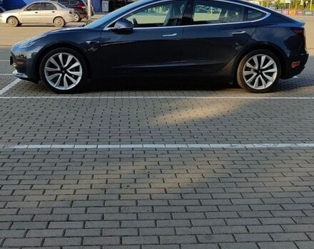 Сірий Тесла Модель 3, об'ємом двигуна 0 л та пробігом 80 тис. км за 17800 $, фото 9 на Automoto.ua