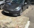 Серый Тесла Модель 3, объемом двигателя 0 л и пробегом 98 тыс. км за 15600 $, фото 1 на Automoto.ua