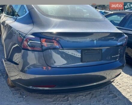 Сірий Тесла Модель 3, об'ємом двигуна 0 л та пробігом 132 тис. км за 8100 $, фото 4 на Automoto.ua
