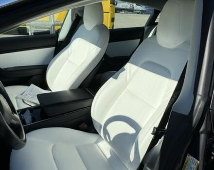 Сірий Тесла Модель 3, об'ємом двигуна 2 л та пробігом 200 тис. км за 15000 $, фото 4 на Automoto.ua