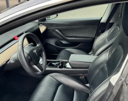 Сірий Тесла Модель 3, об'ємом двигуна 0 л та пробігом 212 тис. км за 16400 $, фото 5 на Automoto.ua