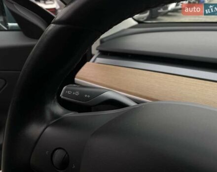 Серый Тесла Модель 3, объемом двигателя 0 л и пробегом 158 тыс. км за 20490 $, фото 30 на Automoto.ua