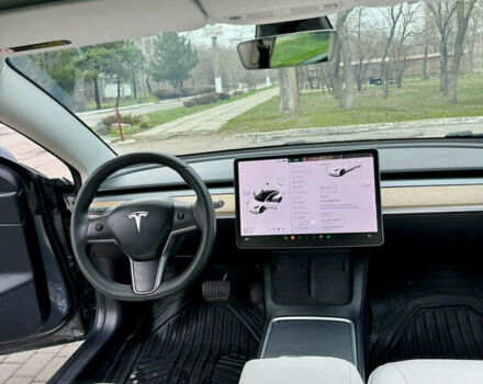 Серый Тесла Модель 3, объемом двигателя 0 л и пробегом 112 тыс. км за 23500 $, фото 58 на Automoto.ua