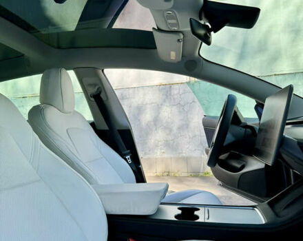 Серый Тесла Модель 3, объемом двигателя 0 л и пробегом 112 тыс. км за 23500 $, фото 16 на Automoto.ua