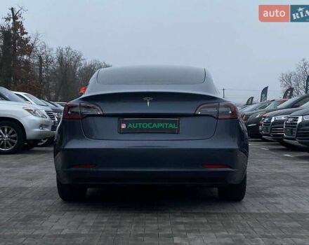 Серый Тесла Модель 3, объемом двигателя 0 л и пробегом 158 тыс. км за 20490 $, фото 13 на Automoto.ua