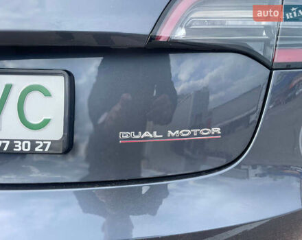 Сірий Тесла Модель 3, об'ємом двигуна 0 л та пробігом 49 тис. км за 21800 $, фото 17 на Automoto.ua