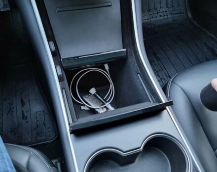 Сірий Тесла Модель 3, об'ємом двигуна 0 л та пробігом 53 тис. км за 24900 $, фото 42 на Automoto.ua