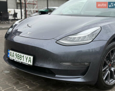 Серый Тесла Модель 3, объемом двигателя 0 л и пробегом 86 тыс. км за 17000 $, фото 10 на Automoto.ua