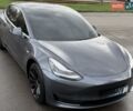 Серый Тесла Модель 3, объемом двигателя 0 л и пробегом 104 тыс. км за 25555 $, фото 6 на Automoto.ua