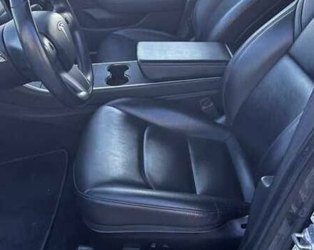 Сірий Тесла Модель 3, об'ємом двигуна 0 л та пробігом 122 тис. км за 14700 $, фото 12 на Automoto.ua