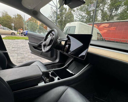 Серый Тесла Модель 3, объемом двигателя 0 л и пробегом 113 тыс. км за 17100 $, фото 31 на Automoto.ua